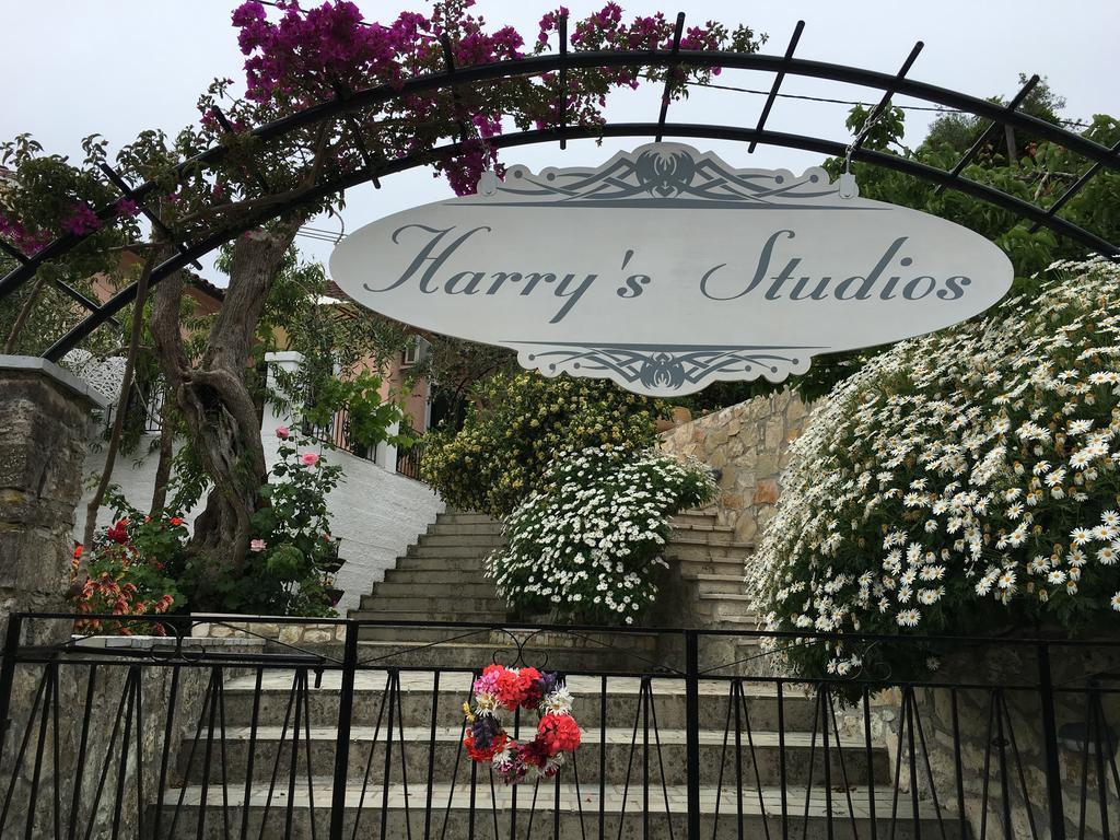 Harry'S Studios Ґайос Екстер'єр фото